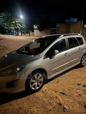 Peugeot 308 2012 Gris