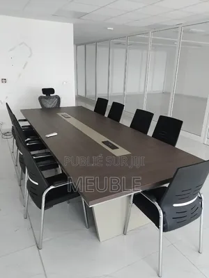 Table De Réunion