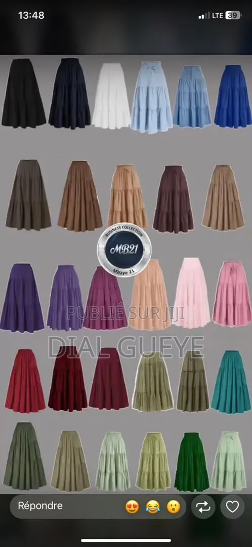 On Vend Des Robes Pour Femmes, Des Ensembles Et Autres
