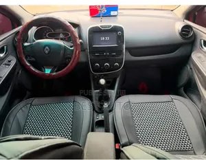 Renault Clio 2013 Rouge