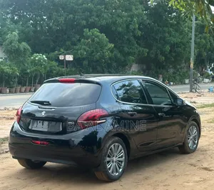 Peugeot 208 2016 Noir