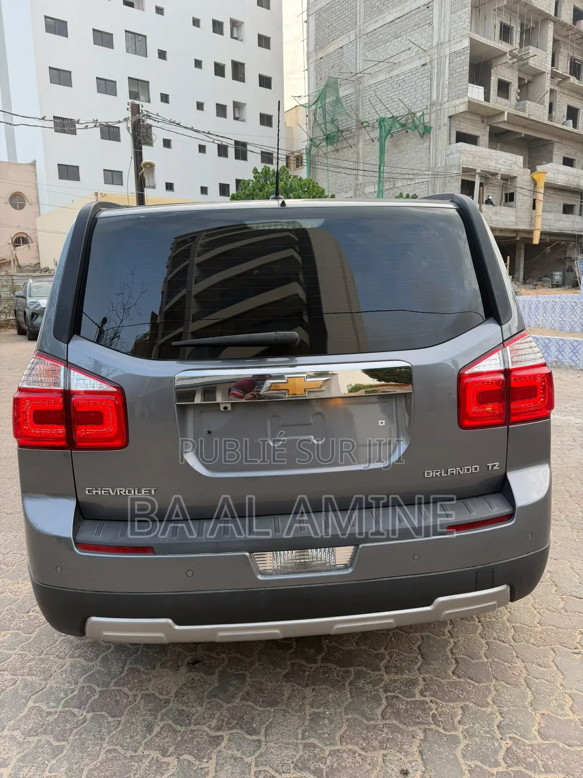 Chevrolet Orlando 2017 Gris