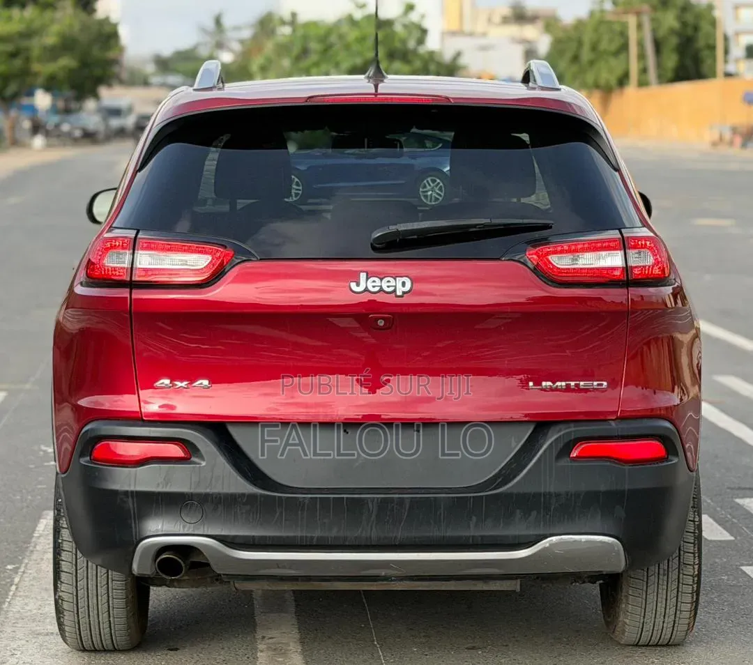 Jeep Cherokee 2016 Rouge