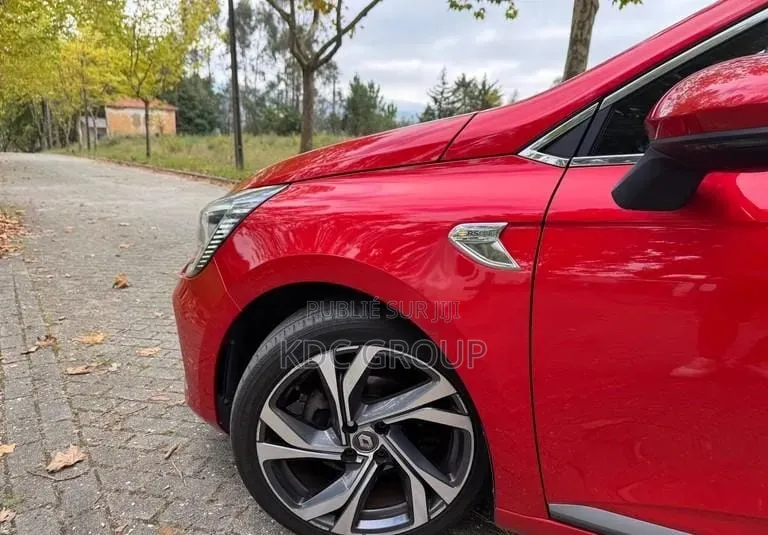 Renault Clio 2021 Rouge