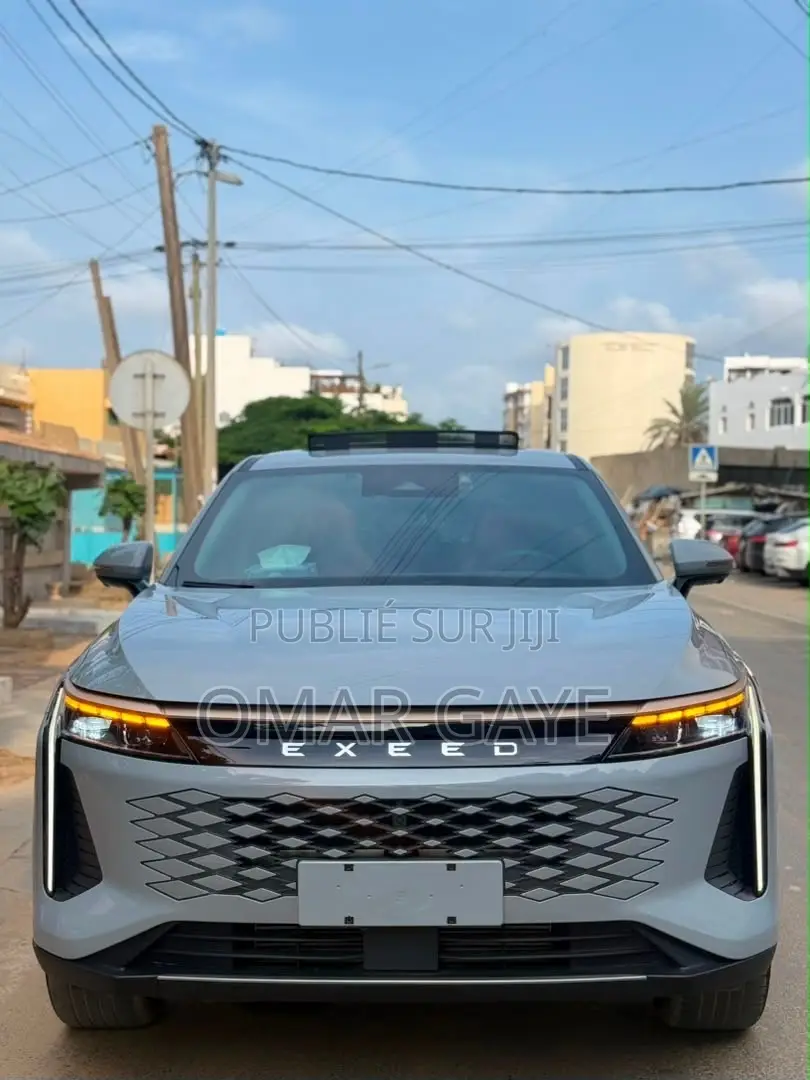 Nouveau Exeed RX 2023 Gris