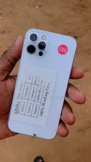 Nouveau Pomme iPhone 12 Pro 128 GB Blanc