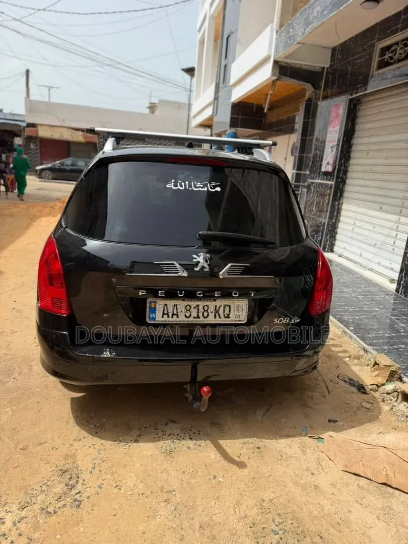 Peugeot 308 2014 Noir Mat