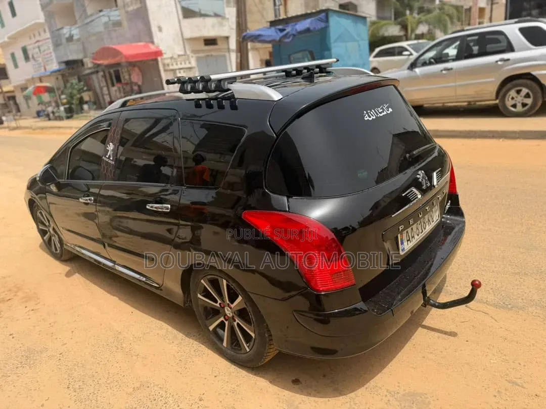 Peugeot 308 2014 Noir Mat