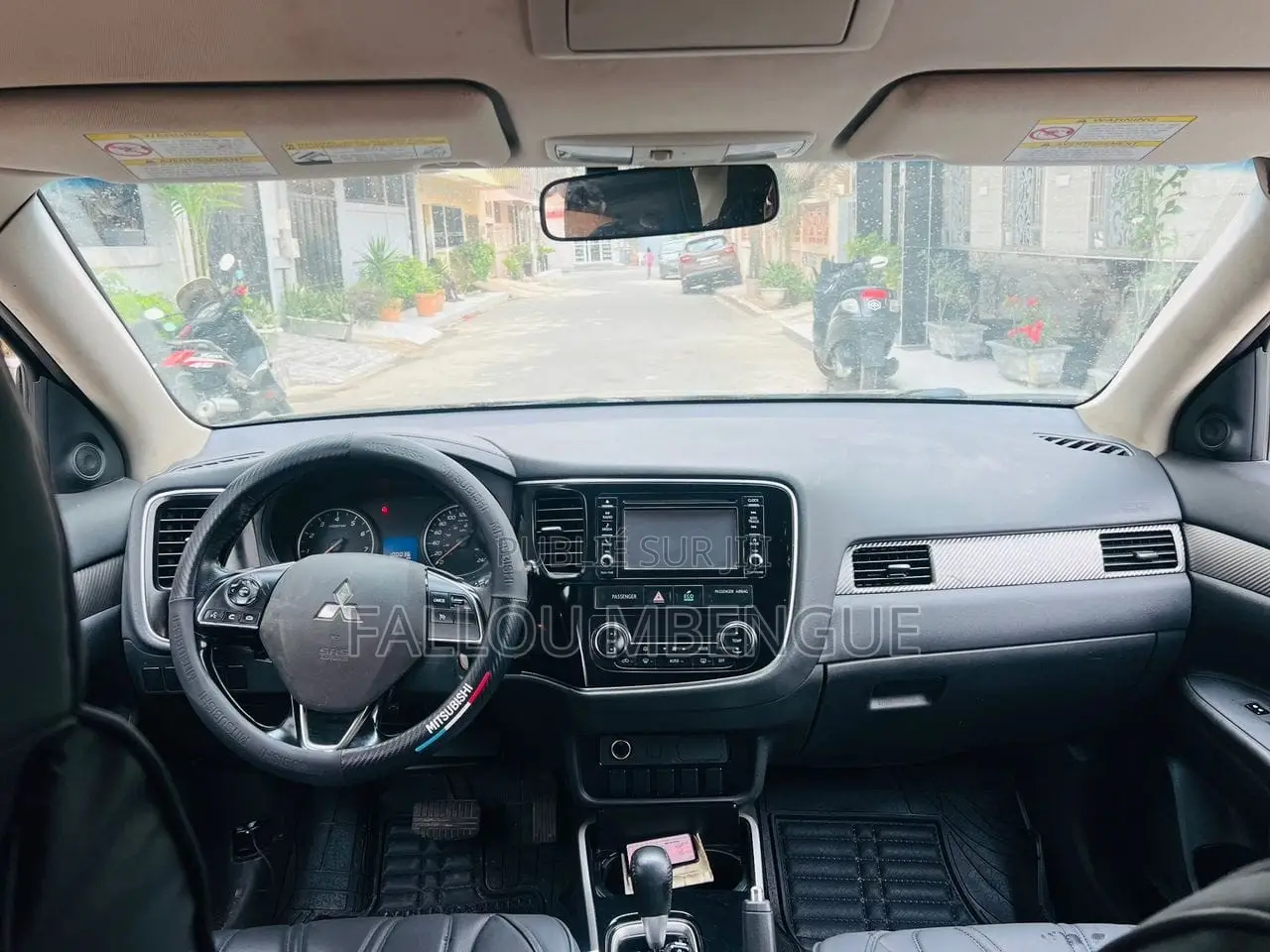 Mitsubishi Outlander 2017 Noir