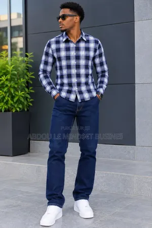 Ensemble Chemise Jeans Très Classe Disponible