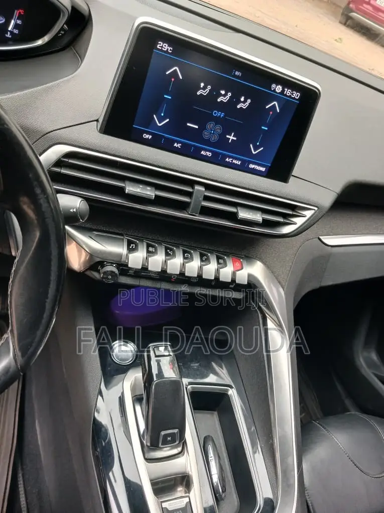 Peugeot 5008 2020 Noir