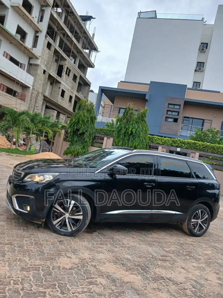 Peugeot 5008 2020 Noir