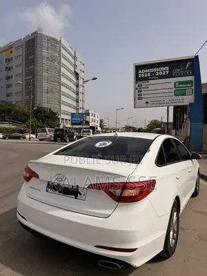 Hyundai Sonata Limited 2.0T Seban (2.0L 4cyl 6A) 2017 Blanc