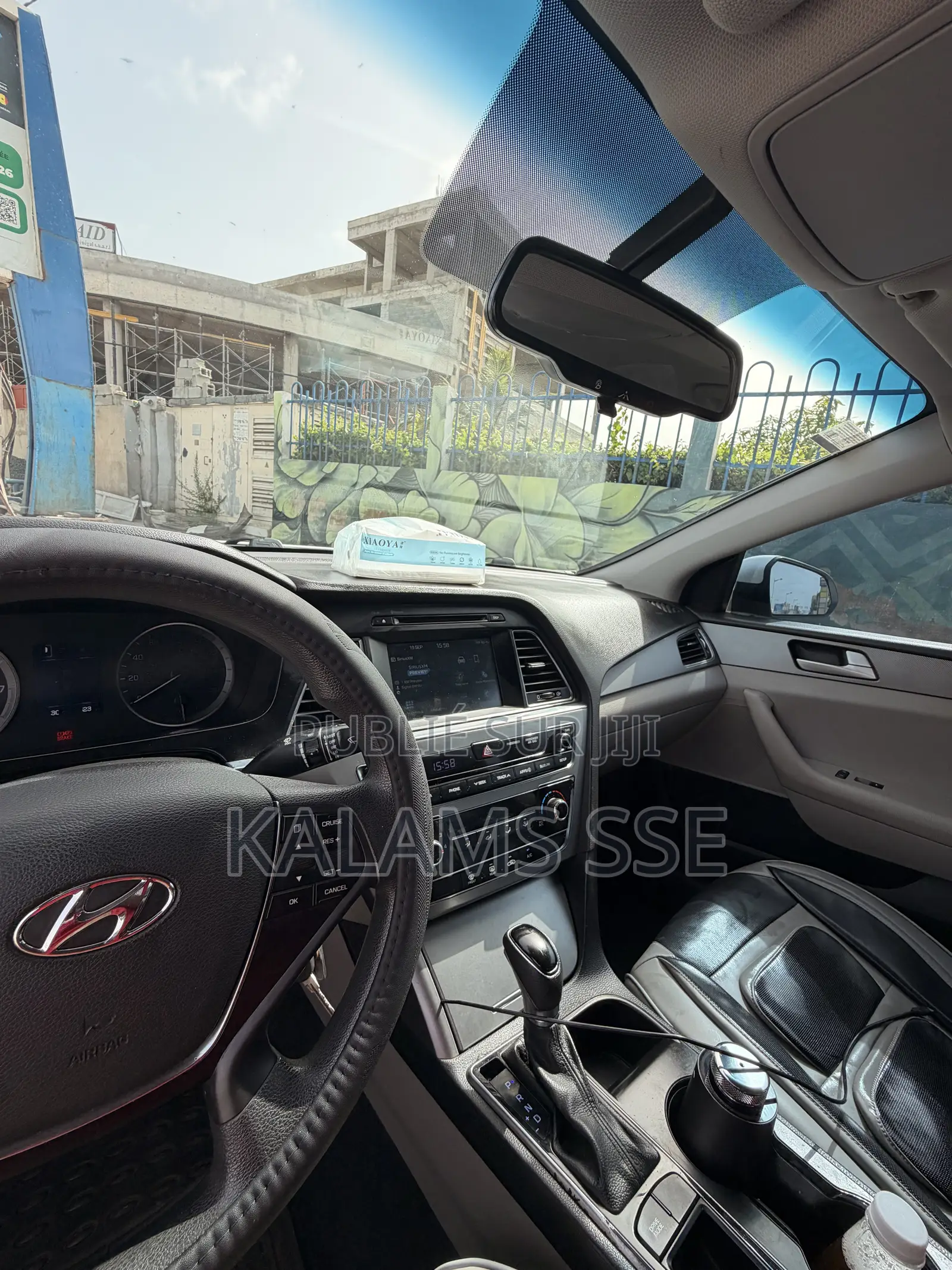 Hyundai Sonata Limited 2.0T Seban (2.0L 4cyl 6A) 2017 Blanc
