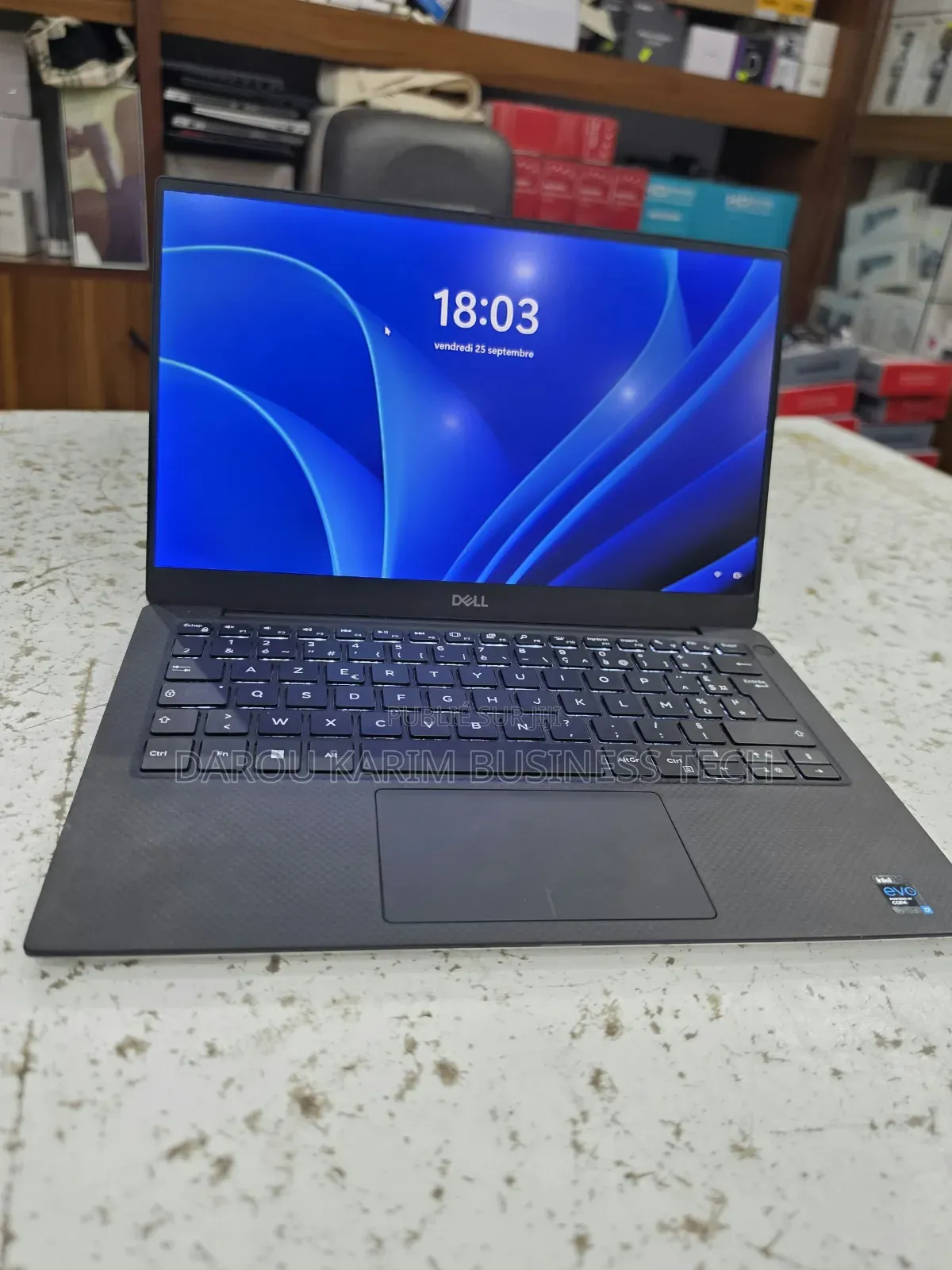 Nouveau Dell XPS 13 9300 16GB Intel Core i7 SSD 256GB