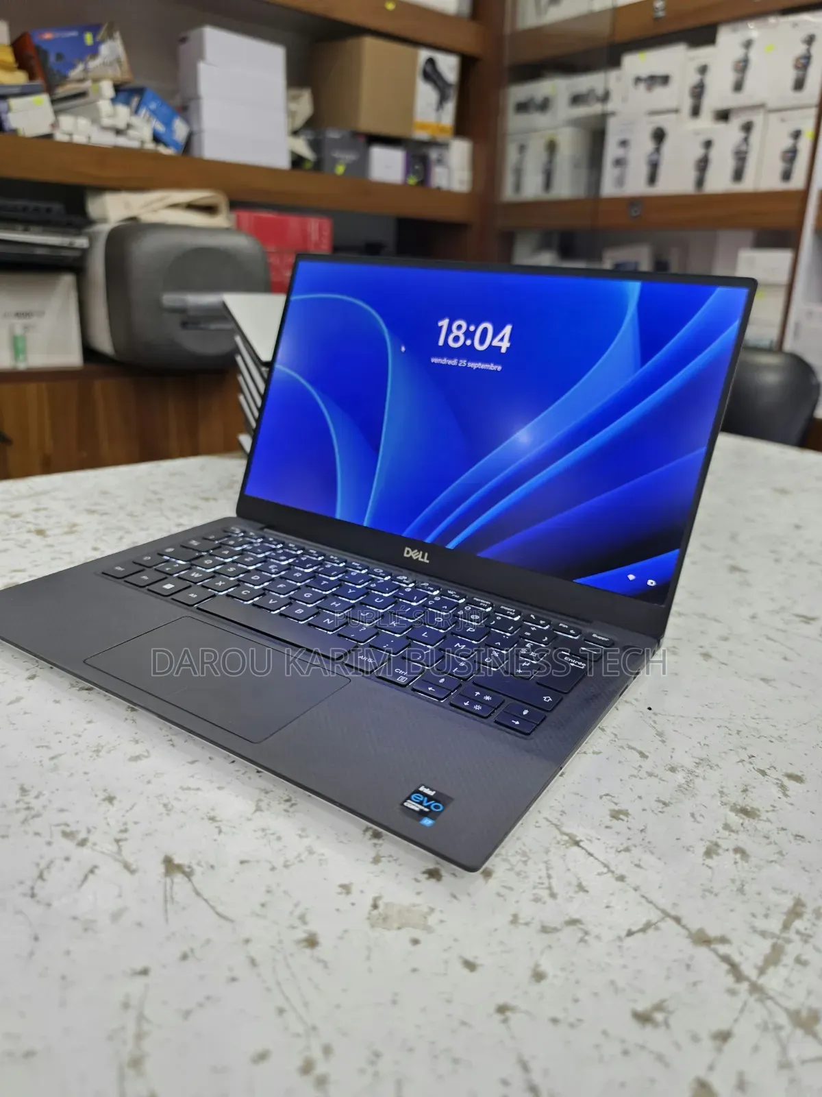 Nouveau Dell XPS 13 9300 16GB Intel Core i7 SSD 256GB