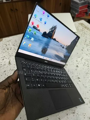 Nouveau Dell XPS 13 9300 16GB Intel Core i7 SSD 256GB