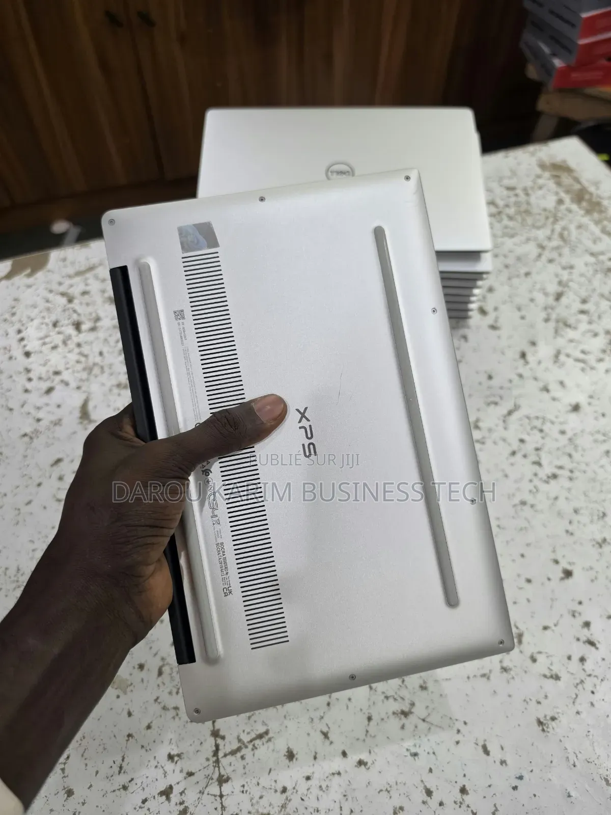 Nouveau Dell XPS 13 9300 16GB Intel Core i7 SSD 256GB