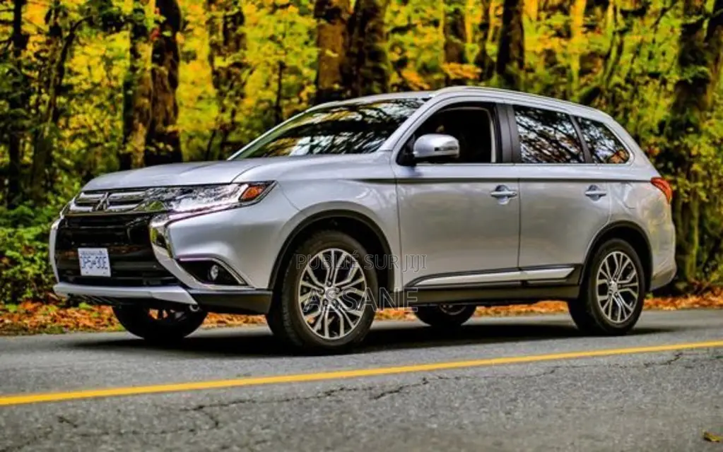 Mitsubishi Outlander 2018 Gris