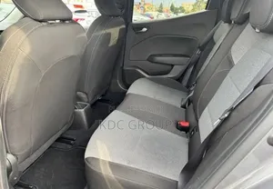 Renault Clio 2024 Gris