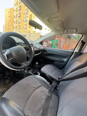 Mitsubishi Space Gear 2019 Blanc