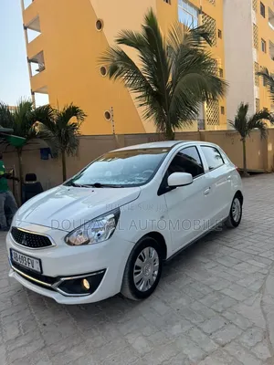 Mitsubishi Space Gear 2019 Blanc