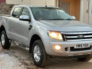 Ford Ranger 2015 Gris