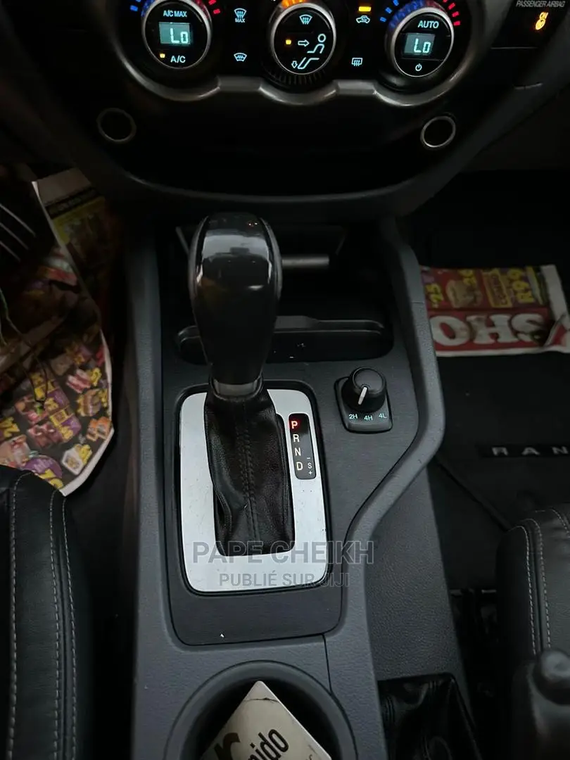 Ford Ranger 2015 Gris