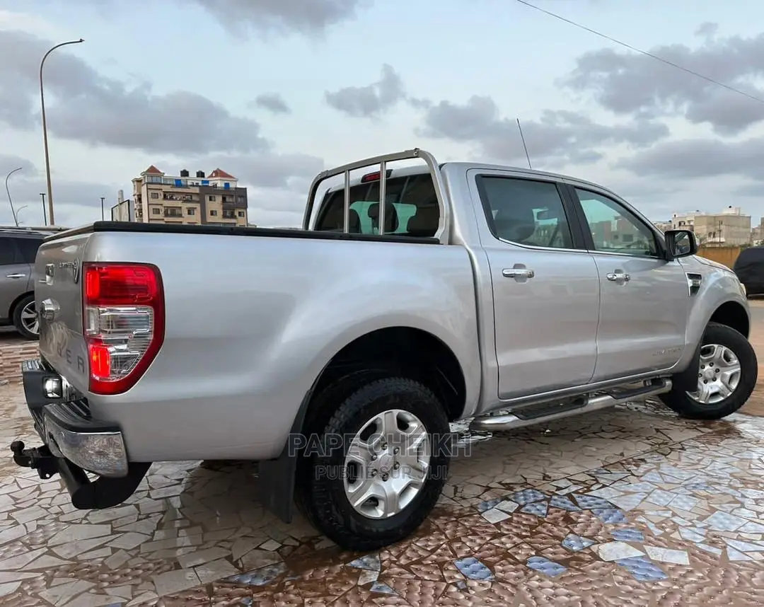 Ford Ranger 2015 Gris