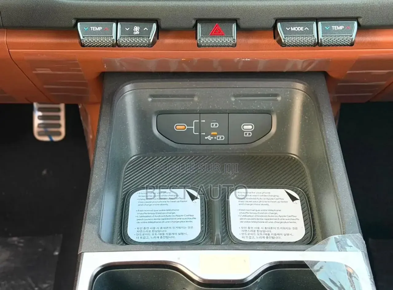 Voiture 2021 Noir