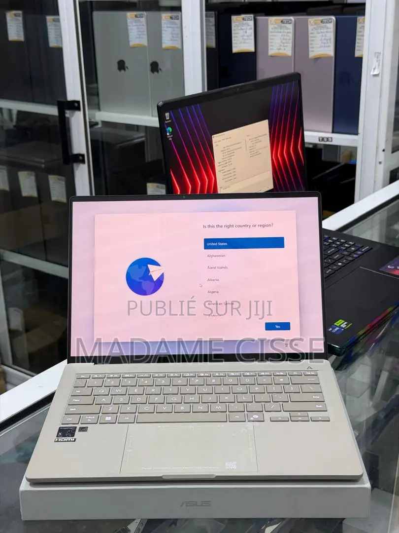 Nouveau Asus Zenbook 14 OLED 16GB Qualcomm Snapdragon X Plus SSD 512GB