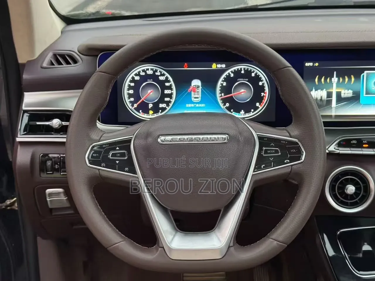 Voiture 2019 Noir