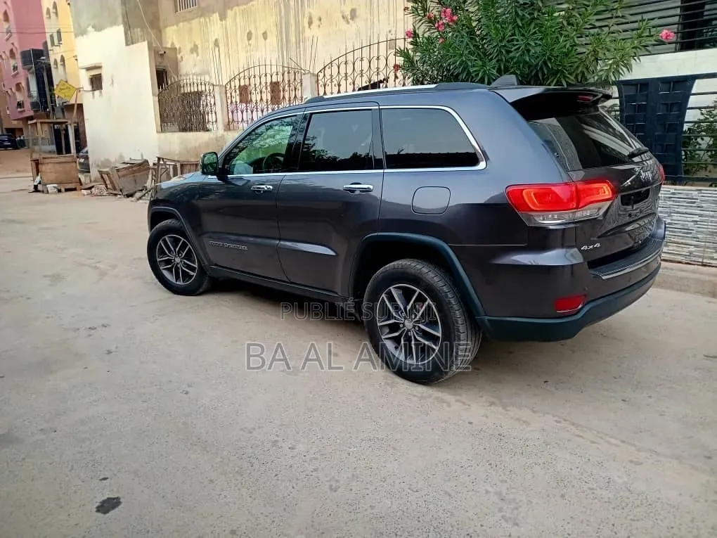 Jeep Grand Cherokee 2017 Gris