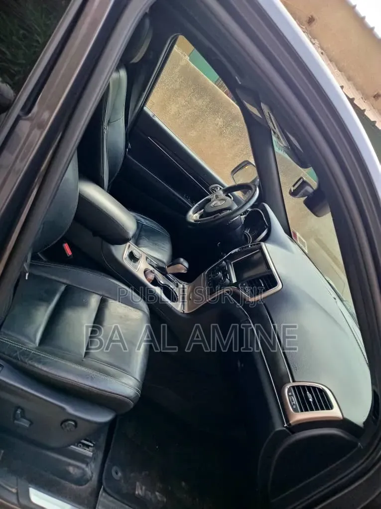 Jeep Grand Cherokee 2017 Gris