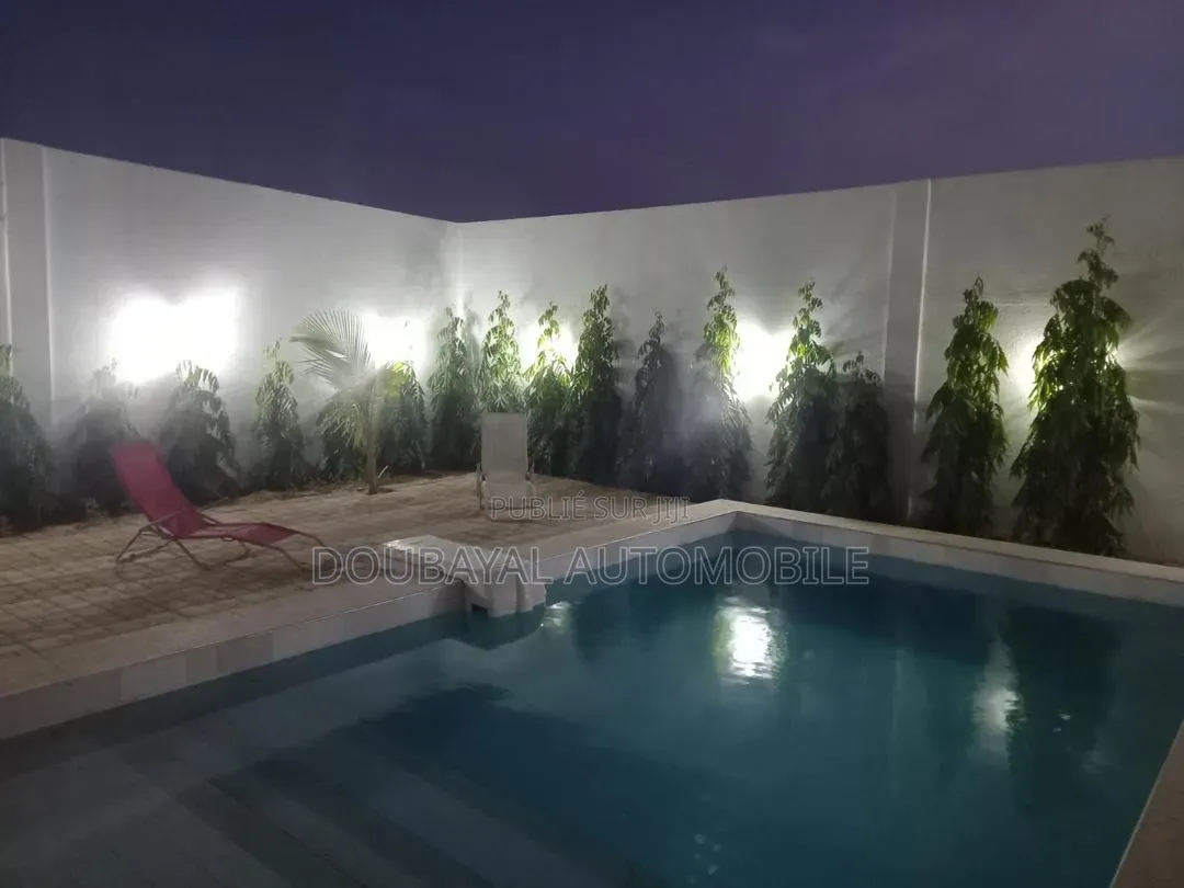 3chbre Villa dans Ndayan, Thiès Sud à Vendre
