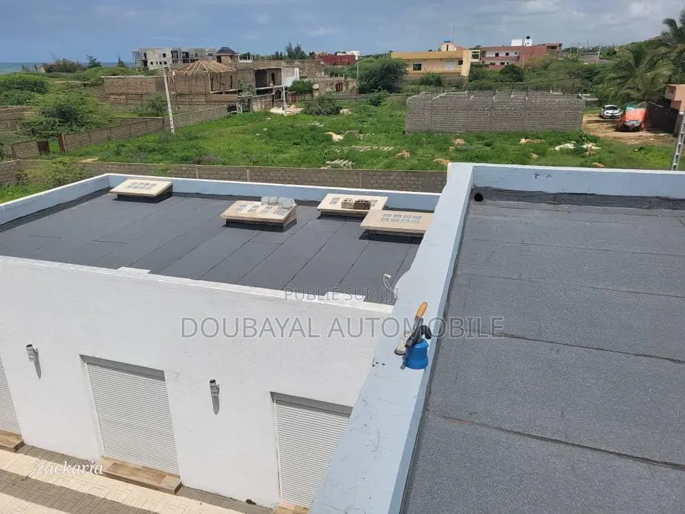 3chbre Villa dans Ndayan, Thiès Sud à Vendre