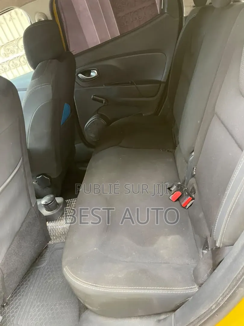 Renault Clio 2018 Orange