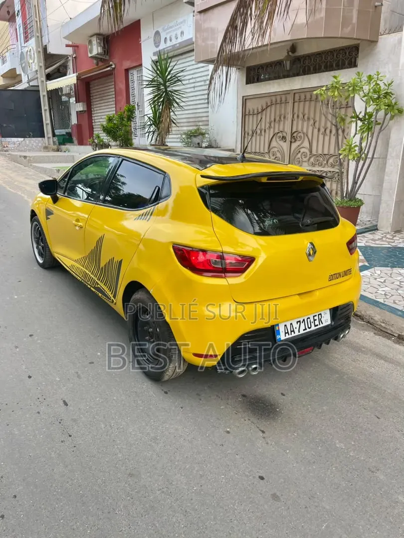Renault Clio 2018 Orange