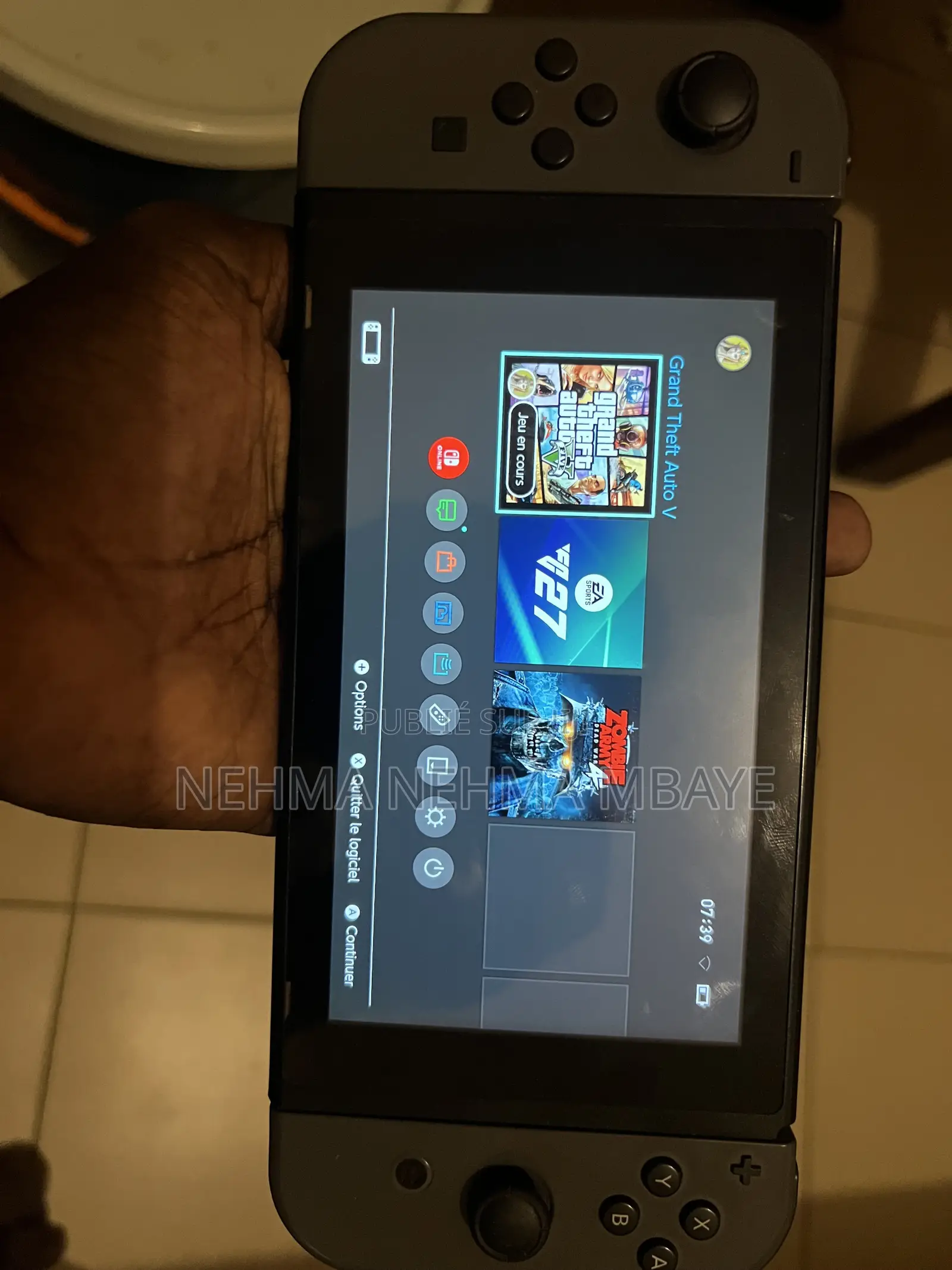Nintendo Switch