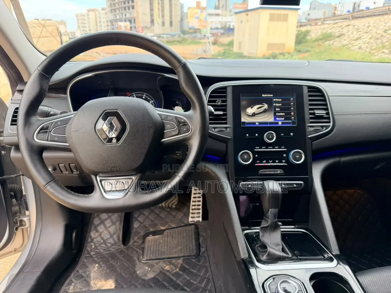 Renault Samsung SM6 2017 Gris