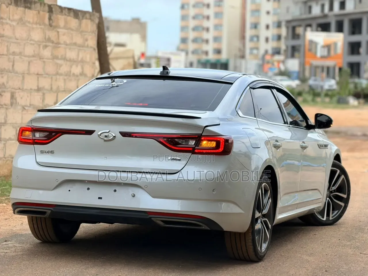 Renault Samsung SM6 2017 Gris