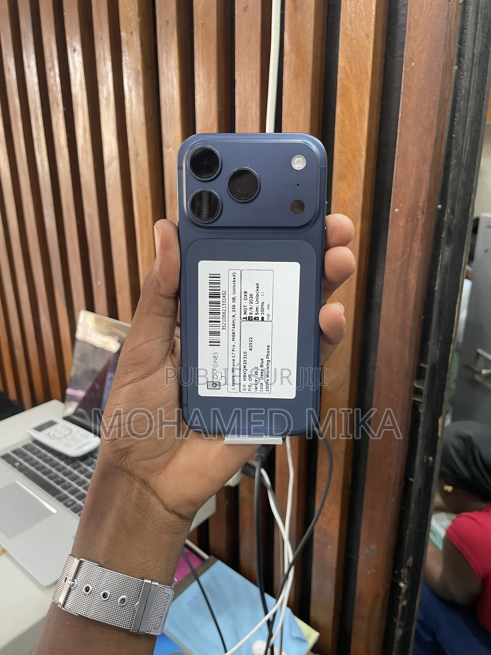 Nouveau Pomme iPhone 17 Pro 256 GB Bleu