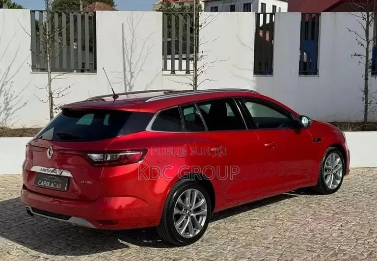 Renault Megane 2016 Rouge