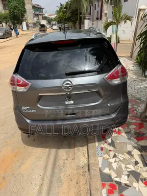 Nissan Rogue 2016 Marron
