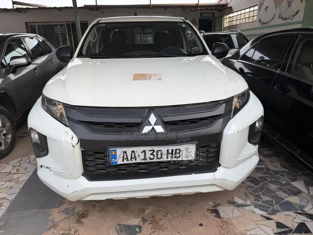 Mitsubishi L200 2022 Blanc