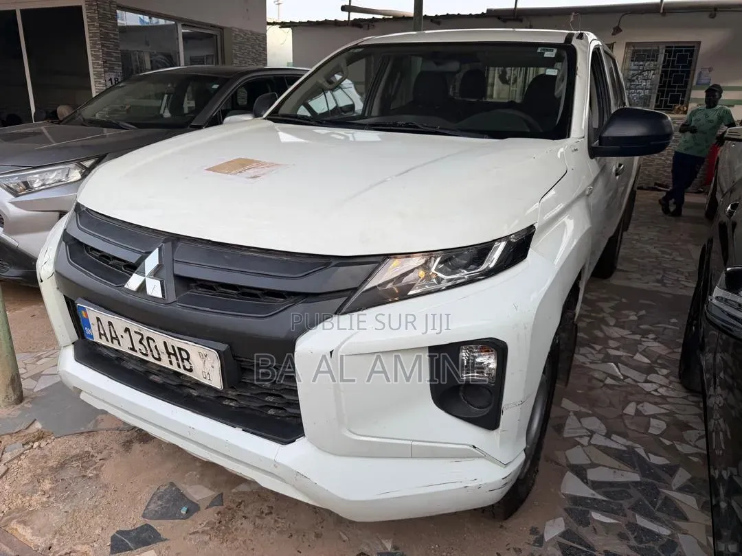 Mitsubishi L200 2022 Blanc
