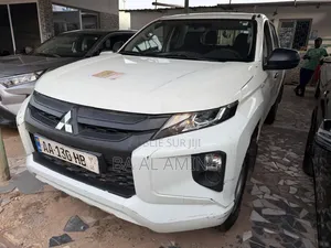 Mitsubishi L200 2022 Blanc