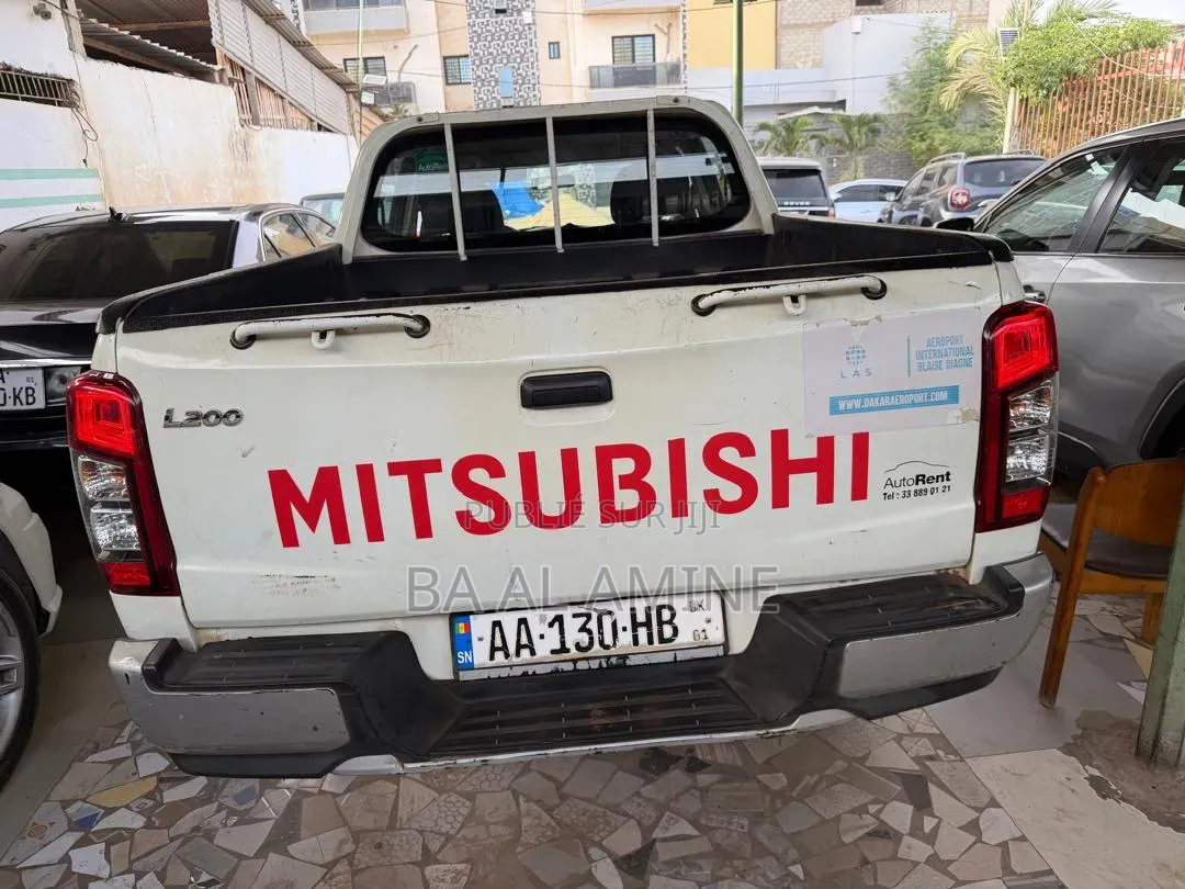 Mitsubishi L200 2022 Blanc