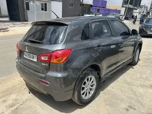 Mitsubishi RVR 2014 Noir