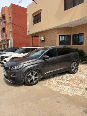 Peugeot 3008 2018 Gris